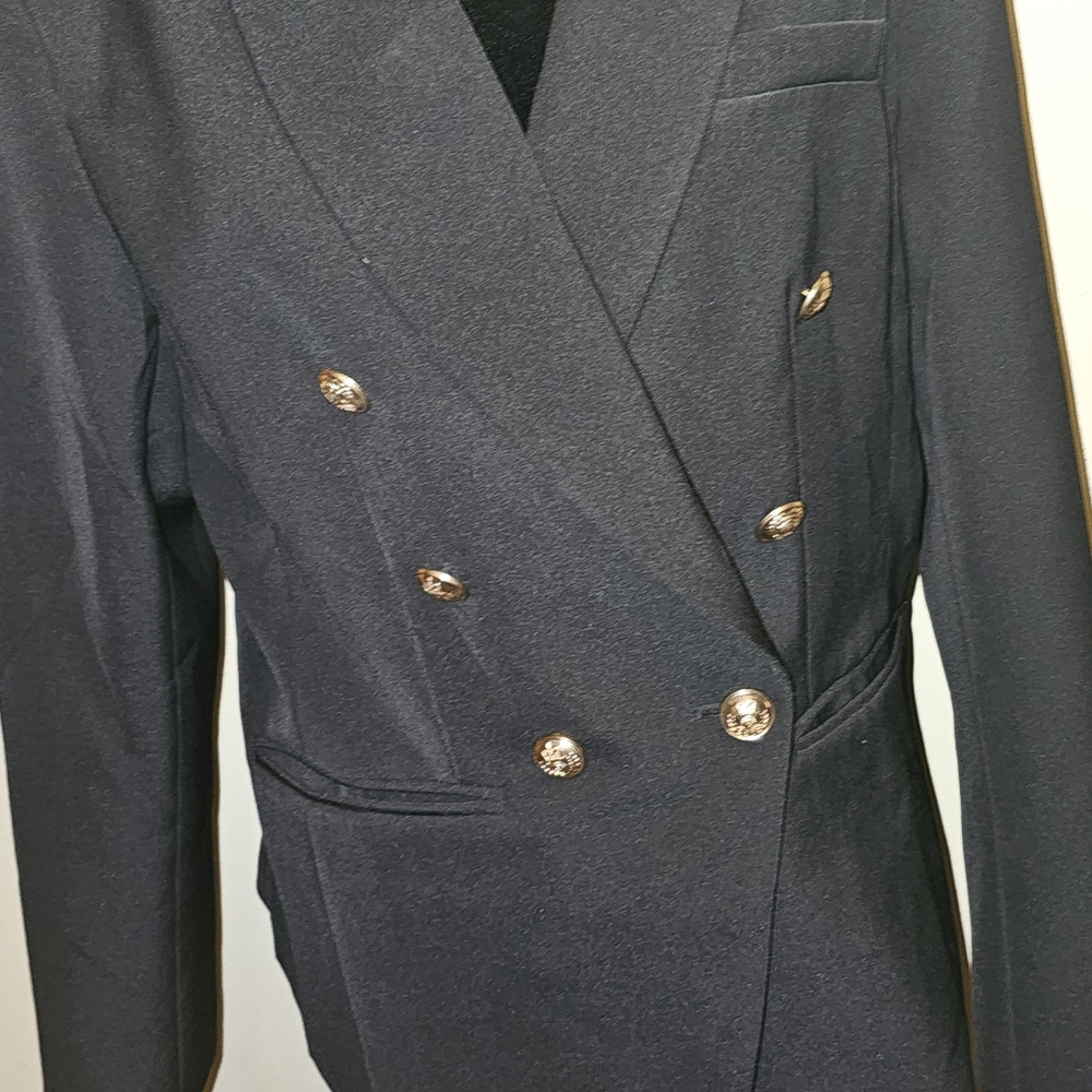 Black blazer with gold button details - Picture 6 of 12